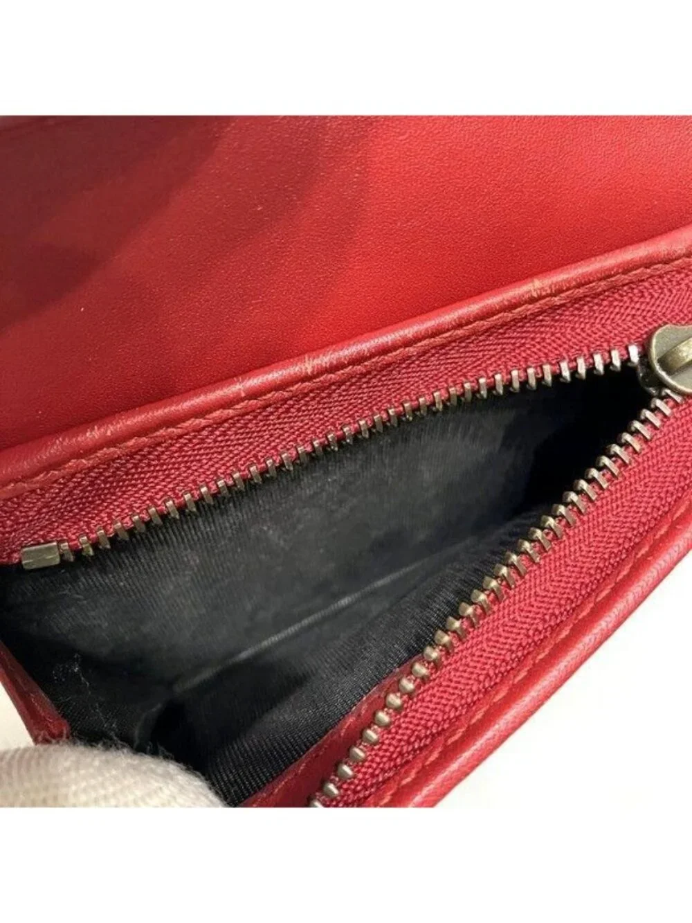 Gucci GG Supreme Cherry Mini Wallet Bifold - Picture 6 of 9